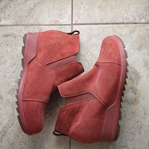 Sorel Evie Red Suede Ankle Boots